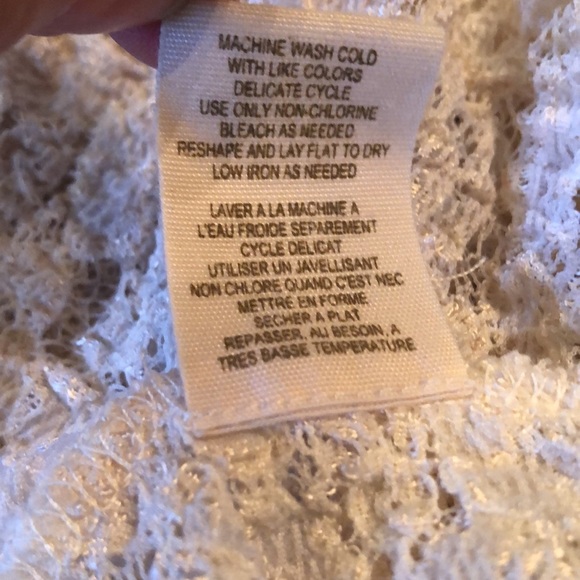 🤍Free People Lace peplum long sleeved partial buttoned stretchy top - Picture 11 of 11